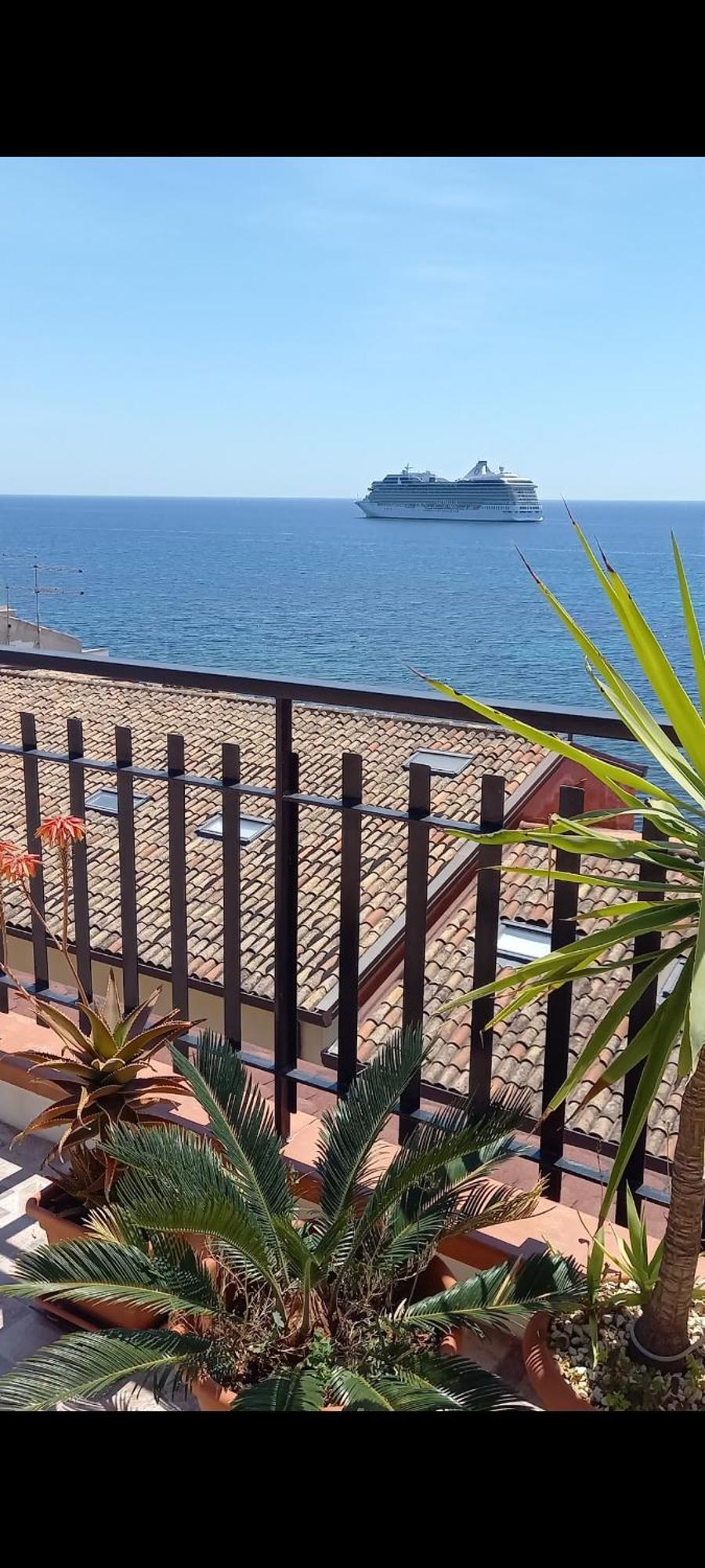 Paradise Villa Giardini Naxos Bagian luar foto